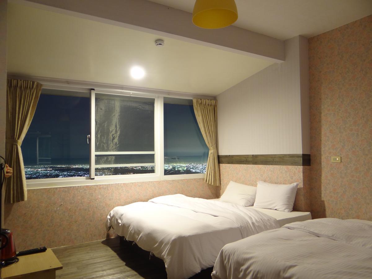 Sky Lounge B&B Zhushan Exterior photo