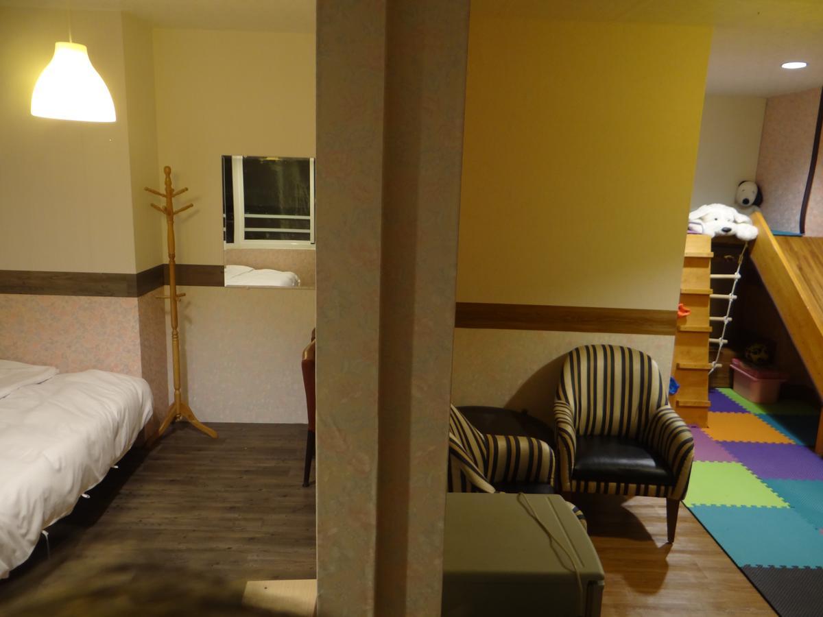 Sky Lounge B&B Zhushan Exterior photo