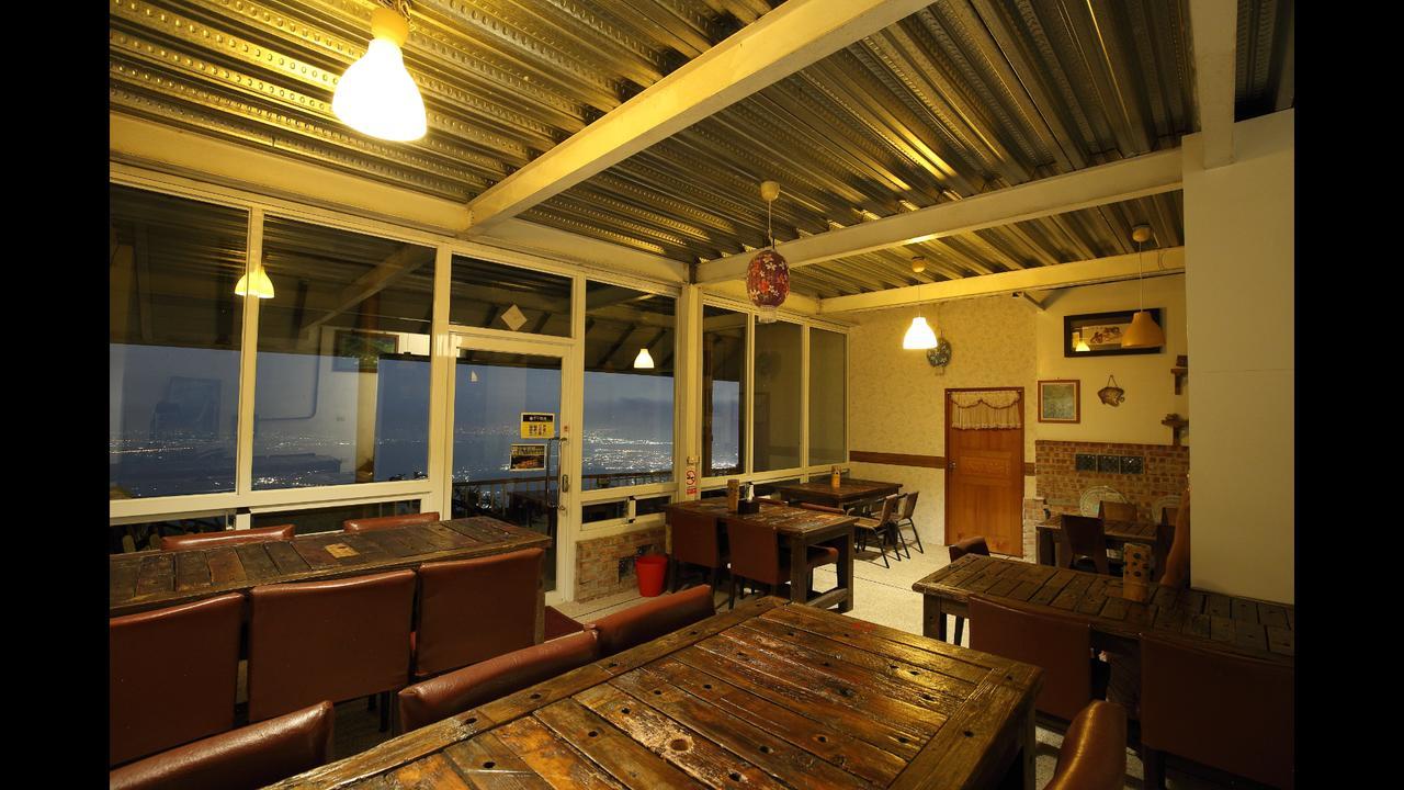 Sky Lounge B&B Zhushan Exterior photo